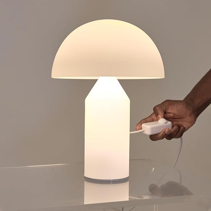 Brightech Venus Glass - Image 4