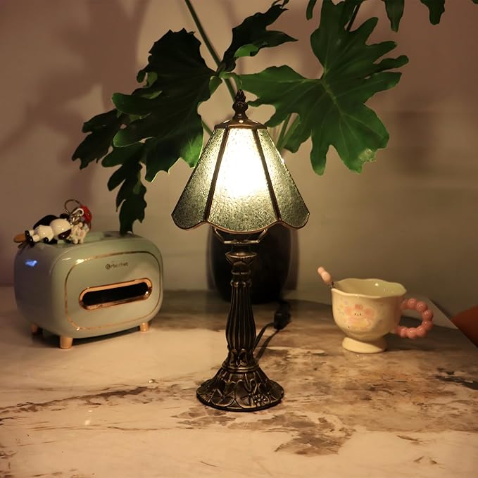 Small Tiffany Table Lamp Green Diamond Style Stained Glass Desk Lamps 6X6X14 - Image 8