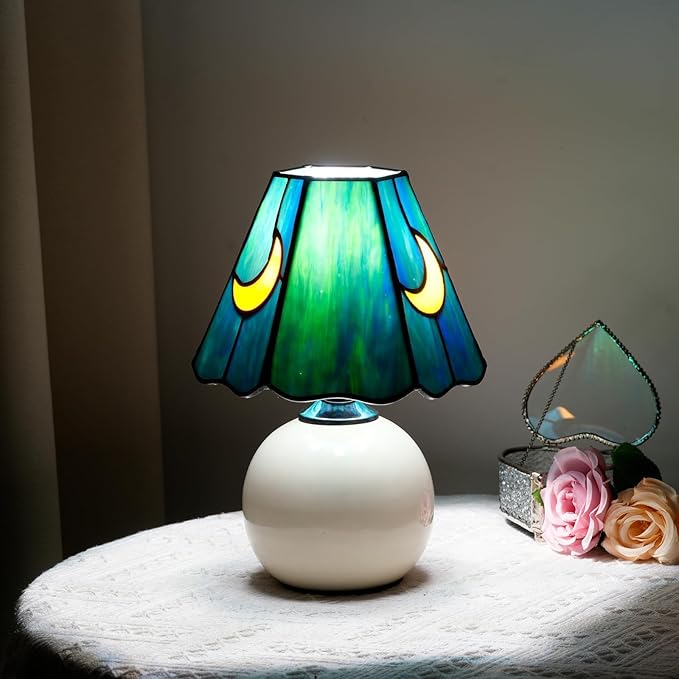 Tiffany Lamp - Mushroom Stained Glass Table Lamp 7.5x7.5x11 Inches - Mushroom - Image 8